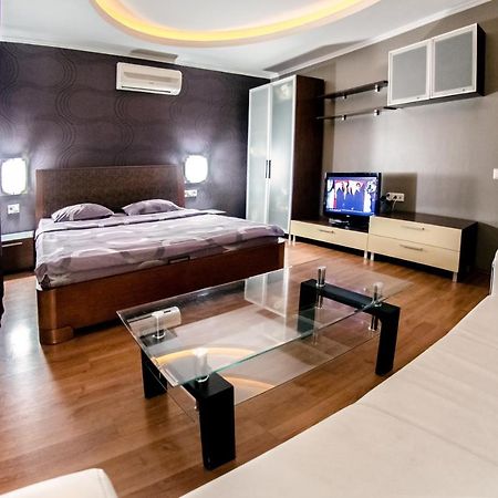 Hotrent Pechersk Lesy 20/22 Kiev Luaran gambar