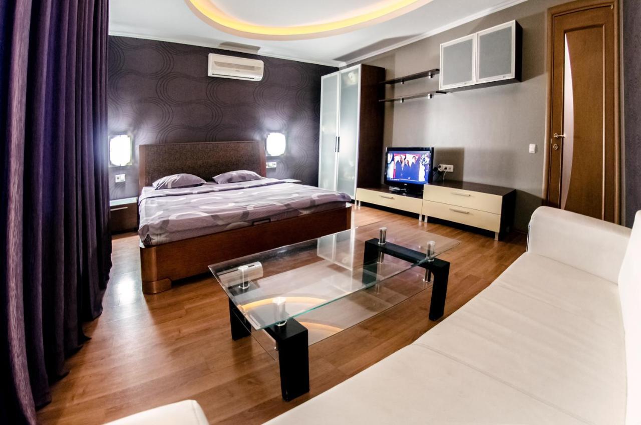 Hotrent Pechersk Lesy 20/22 Kiev Luaran gambar